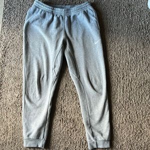 Nike men’s grey sweatpants